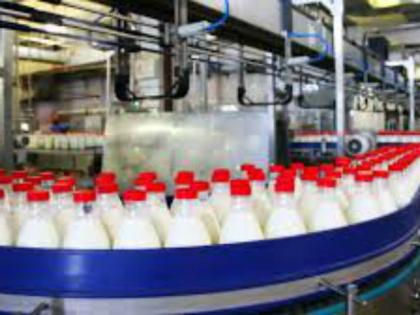 Problems with private firms giving milk price hike | दूध दरवाढ देणे खासगी संस्थांसाठी अडचणीचे ठरणार