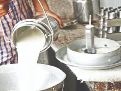 otherwise action against 537 milk institutions in Kolhapur district; Warning of Dairy Department | Kolhapur: ..अन्यथा ५३७ दूध संस्थांवर कारवाई; दुग्ध विभागाचा इशारा