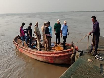 Search mission in Bhayander Bay to find Shraddha's mobile phone | श्रद्धाचा मोबाईल शोधण्यासाठी भाईंदर खाडीत शोध मोहीम