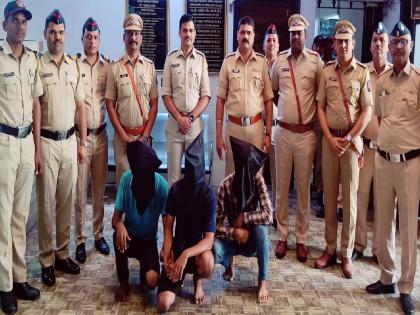 Mira Road police arrested 4 accused in 3 cases of mobile and chain snatching | मीरारोड पोलिसांनी मोबाईल व चेन स्नॅचिंगच्या ३ गुन्ह्यातील ४ आरोपीना केली अटक 