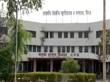 Controversy over transfers of professors in government medical colleges across the state, Disruption of functioning | राज्यभरातील शासकीय वैद्यकीय महाविद्यालयांतील प्राध्यापकांच्या बदल्यांमुळे वाद, कामकाज विस्कळीत 