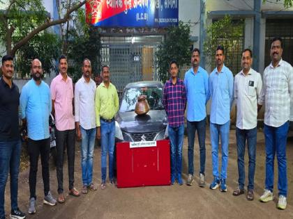 Jewelery stolen on the pretext of giving medicine to get pregnant, thief arrested in miraj Sangli | Sangli Crime: मूल होण्याचे औषध देण्याच्या बहाण्याने दागिने लंपास, भामट्यास अटक Jewelery stolen on the pretext of giving medicine to get pregnant, thief arrested in miraj Sangli | Sangli Crime: मूल होण्याचे औषध देण्याच्या बहाण्याने दागिने लंपास, भामट्यास अटक
