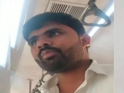 Girl molested in Parli Miraj passenger train, Offense against railway ticket inspector | Sangli News: पॅसेंजरमध्ये मुलीचा विनयभंग, रेल्वे तिकीट तपासनिसाविरुद्ध गुन्हा