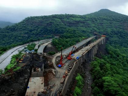 Start 'Missing Link' by November; CM Devendra Fadanvis orders | खंडाळा घाटातील ‘मिसिंग लिंक’ नोव्हेंबरपर्यंत सुरू करा; मुख्यमंत्र्यांचे आदेश Start 'Missing Link' by November; CM Devendra Fadanvis orders | खंडाळा घाटातील ‘मिसिंग लिंक’ नोव्हेंबरपर्यंत सुरू करा; मुख्यमंत्र्यांचे आदेश