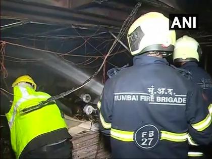 1 dead in a fire which broke out at a godown in Mittal Estate building in Mumbai’s Andheri | मुंबई : अंधेरीतील मित्तल इंडस्ट्रियल इस्टेटमध्ये अग्नितांडव, एकाचा मृत्यू