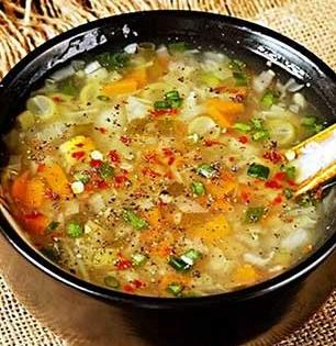 कडाक्याच्या थंडीत प्या गरमागरम मिक्स व्हेज सूप! घशाला मिळेल ऊब, सर्दी - खोकला राहील दूर - पाहा इन्स्टंट रेसिपी...