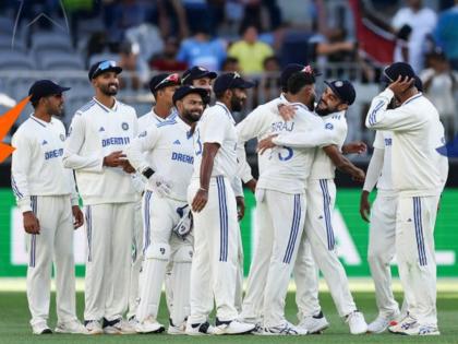 AUS vs IND, 1st Test Border Gavaskar Trophy Bumrah takes four wickets AUS 67 For 7 at Day 1 Stumps | AUS vs IND Day 1: बुमराहचा 'चौकार'! २ सत्र गाजवणारा ऑस्ट्रेलियन संघ दिवसाअखेर बॅकफूटवर