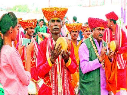 Opening of Pavanathi Jatra: Entertainment, Entertainment and Food | पवनाथडी जत्रेचे उद्घाटन : मनोरंजन, खाद्यपदार्थांची मेजवाणी