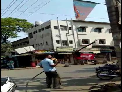 Fear of BJP's flags, other party's flag, banner deleted from municipal employees | महापालिका कर्मचा-यांना भाजपच्या झेंड्याची भीती, अन्य पक्षांचे ध्वज, बॅनर हटविले