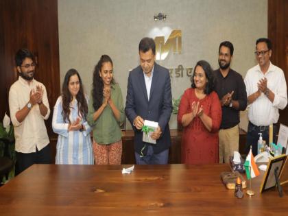 MMRDA's initiative to preserve cultural heritage; Publication of four information booklets presenting the history of Mumbai | एमएमआरडीएचा सांस्कृतिक वारसा जतनासाठी पुढाकार; मुंबईचा इतिहास मांडणाऱ्या चार माहितीपुस्तिकांचे प्रकाशन MMRDA's initiative to preserve cultural heritage; Publication of four information booklets presenting the history of Mumbai | एमएमआरडीएचा सांस्कृतिक वारसा जतनासाठी पुढाकार; मुंबईचा इतिहास मांडणाऱ्या चार माहितीपुस्तिकांचे प्रकाशन