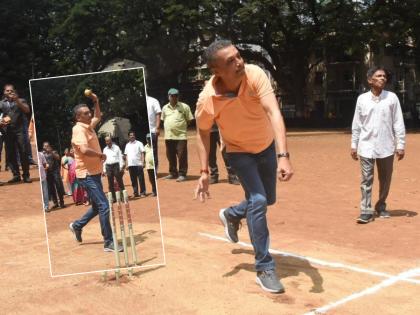 Paralkar was mesmerized by Milind Narvekar's all-round hitting | मिलींद नार्वेकरांच्या चौफेर फटकेबाजीने परळकर झाले मंत्रमुग्ध!