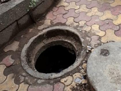 The theft of the manhole cover increased the headaches of the municipality | मॅनहोलच्या झाकणाच्या चोरीमुळे वाढली पालिकेची डोकेदुखी; स्थानिक पोलीस ठाण्यात तक्रार दाखल