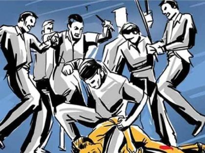 Mob lynching in the office! employee was beaten by his colleagues in the company | ऑफिसमधील मॉब लिंचिंग! कर्मचाऱ्याला कंपनीतील सहकाऱ्यांनीच मारले; अपघात भासवायला गेले अन्...