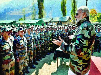  Your visit comes with a new look, Diwali with Modi's soldiers | तुमच्या भेटीने कामाला नवा हुरूप येतो, मोदी यांची जवानांसोबत दिवाळी