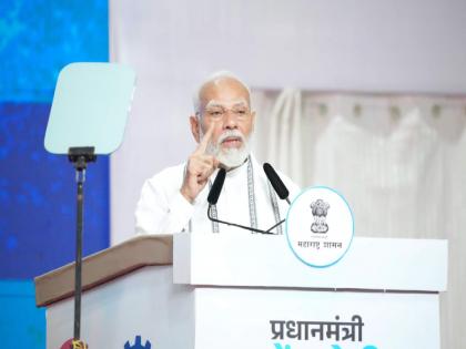 Maharashtra will become the power center of the world Says PM Modi | "महाराष्ट्राला बनवणार जगाचे शक्ती केंद्र"; मुंबईला जागतिक फिनटेक कॅपिटल करण्याचा संकल्प