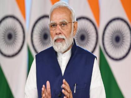 Narendra Modi congratulated the Indian Space Research Organisation for successfully landing the Chandrayaan-3 on the lunar surface of the Moon on Wednesday | "भारतासाठी हा अविस्मरणीय क्षण", पंतप्रधान नरेंद्र मोदींकडून 'इस्रो'चे कौतुक!