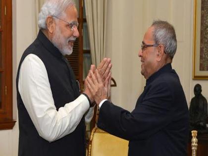 Pranab Mukherjee's emotional letter to Modi | मोदींचं प्रणव मुखर्जींना भावूक पत्र