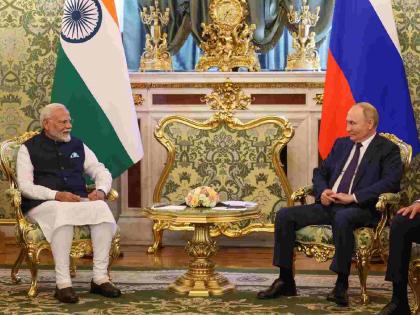 PM Narendra Modi tells Vladimir Putin that bombs, guns and bullets are not solutions peace talks do not succeed through talks | "बॉम्ब, बंदुका अन् गोळ्यांनी तोडगा निघू शकत नाही..." रशियाच्या पुतीन यांच्यासमोर मोदींचे रोखठोक मत