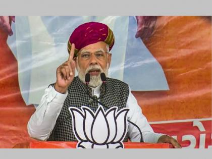 Gujarat Election 2022: 'I am called gutter bug, but...' PM Modi's big accusation against Congress | Gujarat Election 2022:'मला नालीतला किडा म्हणतात, नीच म्हणतात, पण...' PM मोदींचा काँग्रेसवर मोठा आरोप