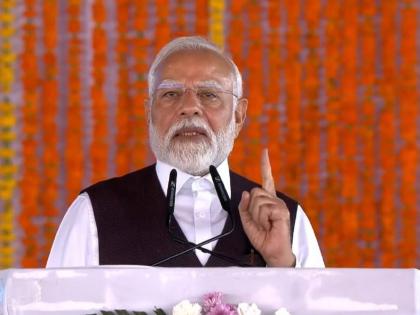 Pakistan wanted to create riots in India, but...; PM Modi's warning to Pakistan from Jammu and Kashmir | पाकिस्तानला भारतात दंगली घडवायच्या होत्या, पण..; जम्मू-काश्मीरमधून PM मोदींचा पाकला इशारा Pakistan wanted to create riots in India, but...; PM Modi's warning to Pakistan from Jammu and Kashmir | पाकिस्तानला भारतात दंगली घडवायच्या होत्या, पण..; जम्मू-काश्मीरमधून PM मोदींचा पाकला इशारा