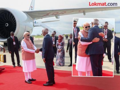 Narendra Modi Maldives Visit: entire cabinet of Maldives present to welcome PM Modi at airport | आधी भारताविरोधात गरळ ओकली; आता PM मोदींच्या स्वागतासाठी मंत्रिमंडळासह मुइझ्झू हजर Narendra Modi Maldives Visit: entire cabinet of Maldives present to welcome PM Modi at airport | आधी भारताविरोधात गरळ ओकली; आता PM मोदींच्या स्वागतासाठी मंत्रिमंडळासह मुइझ्झू हजर