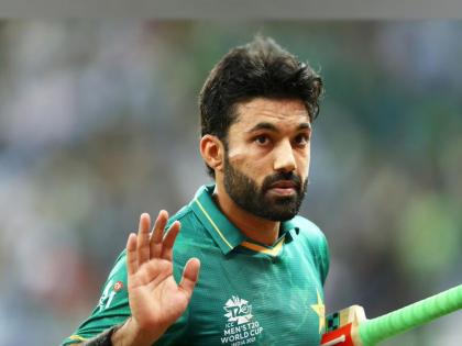 aus vs pak 1st odi pakistan captain Mohammed Rizwan suggests Australia’s victory was aided by luck in Pakistan' defeat, read here details | AUS vs PAK : "ऑस्ट्रेलियाला नशिबाने साथ दिली...", पाकिस्तानच्या पराभवानंतर कर्णधार रिझवानचं विधान