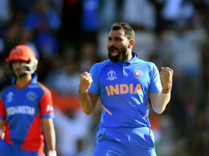 India vs Afghanistan Latest News: Why Mohammed Shami could not be the man after getting the hat-trick, read ... | India Vs Afghanistan Latest News : हॅट्रिक मिळवूनही मोहम्मद शमी सामनावीर का होऊ शकला नाही, वाचा...