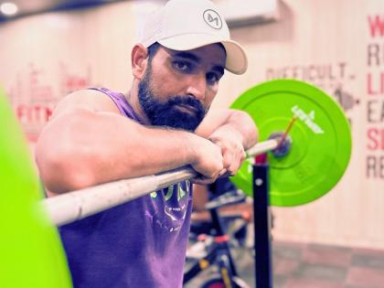 Mohammed Shami On Asia Cup Snub Says If I Am Fit For Duleep Trophy Why Not T20 | इंजेक्शन घेऊन वर्ल्ड कप खेळला; आता त्याच्या फिटनेसवर नाही भरवसा! मोहम्मद शमी म्हणाला...