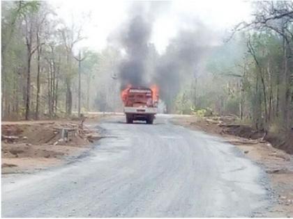 Maoists trigger blast at vacant CRPF camp in Bastar ahead of PM's visit | छत्तीसगडमध्ये माओवाद्यांचा पुन्हा हल्ला, सीआरपीएफच्या छावणीत केला स्फोट