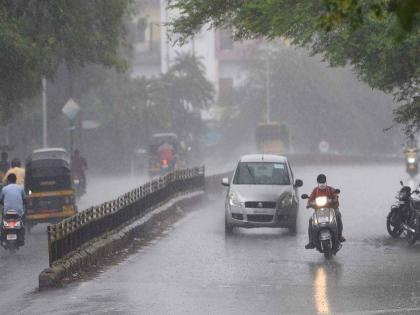 rained again in Mumbai the stones fell in the andheri | मुंबईत पाऊस पुन्हा बरसला; अंधेरीत दगड कोसळले