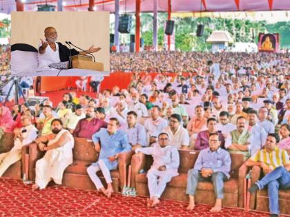 Make your home a haven of joy for your elderly parents; Morari Bapu's appeal | वयोवृद्ध आई-वडिलांसाठी घरालाच आनंदआश्रम बनवा; मोरारीबापू यांचे आवाहन