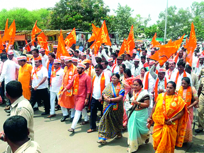 Before the farmers, get rid of farmers! | दसर्‍यापूर्वी शेतकर्‍यांना कर्जमुक्त करा!