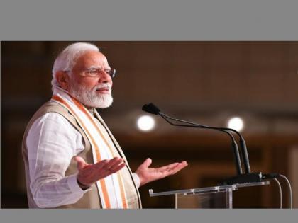 'Pre-campaign' of elections by BJP, taking the name support of Mahatma Gandhi, PM Narendra Modi | महात्मा गांधी, पंतप्रधान मोदींचा आधार घेत भाजपकडून निवडणुकीचा ‘प्री-प्रचार’