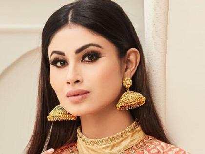 mouni roy turned down a project because of less payment offered for a web series in comparison to hina khan | मौनी रॉयचा चढला पारा? हिना खानपेक्षाही कमी फी म्हणजे काय??