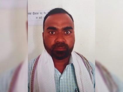 Killed Himself To Claim One Crore Rupees Of Insurance, Police Arrested Accused | १ कोटीसाठी ‘त्याने’ असा कांड केला; पोलिसांनी बाजारात फिरताना पकडला मग...