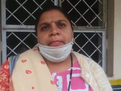 Invisible Power Eating Vegetable From Female Sub Engineer Tiffin Betul Police Shocked By Complaint | अदृश्य शक्ती माझ्या टिफिनमधील भाजी खातेय; महिला इंजिनीयरची तक्रार ऐकून पोलीस चक्रावले