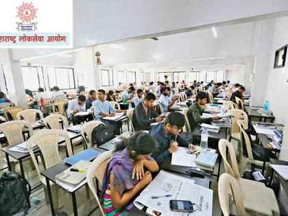 The next schedule of competitive examinations should be announced soon | स्पर्धा परीक्षांचे पुढील वेळापत्रक लवकर जाहीर करावे, मार्गदर्शक, परीक्षार्थीच्या प्रतिक्रिया