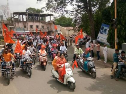 one maratha, million maratha slogan generates waves | 'एक मराठा लाख मराठा' नारा पुन्हा दुमदुमला