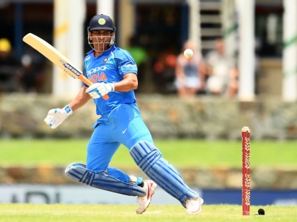 India vs South Africa 2018: Mahendra Singh Dhoni has a good chance to become fourth batsman to complete 10 thousand run | India Vs South Africa 2018 : महेंद्रसिंग धोनीकडे दोन वर्ल्ड रेकॉर्ड आपल्या नावे करण्याची नामी संधी