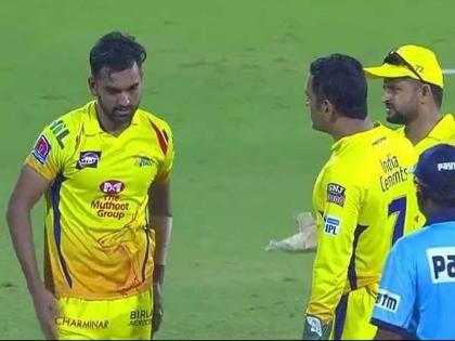 IPL 2019 : MS Dhoni loses cool after back-to-back no balls from Deepak Chahar, pacer responds with wicket | IPL 2019 : कॅप्टन कूल धोनीचा पारा चढला; भर मैदानात दीपक चहरला झापलं, Video