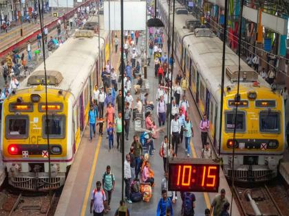 Change office timings, reduce local rush; Central Railway sends request to 800 offices | ऑफिसच्या वेळा बदला, लोकलची गर्दी कमी करा; ८००  कार्यालयांना मध्य रेल्वेचे विनंतीपत्र