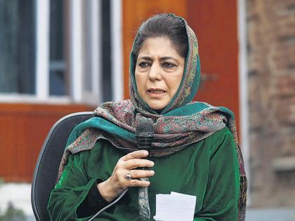 'Sikh Khalistani, muslim Pakistanis and only BJP is Hindustani', criticism of mehbooba mufti | 'सरदार खलिस्तानी, आम्ही पाकिस्तानी आणि फक्त भाजपवाले हिंदुस्तानी'; मेहबूबा मुफ्तींचे टीकास्त्र