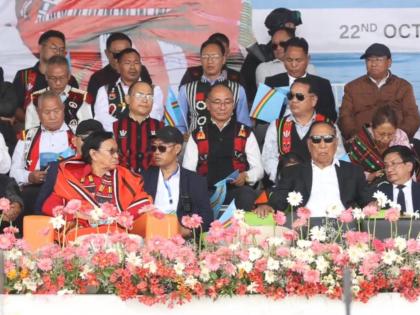 ५० वर्षांनंतर आपल्या मातृगावात आले थुइंगालेंग मुइवा; आठवडाभरासाठी सोमदल गावात करतील मुक्काम