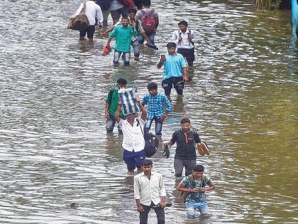 'Vasai Tumbali, loud in Mumbai; | ‘मुंबईत जोरदार, वसई तुंबली; नागरिकांचे झाले मेघा’हाल