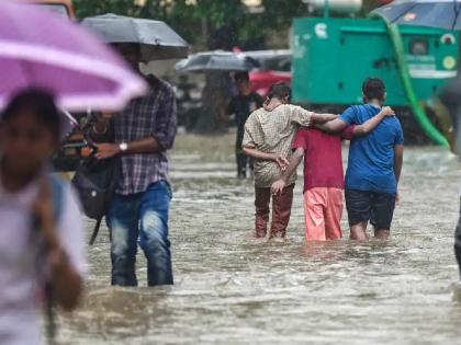 Leg injury? Do not walk through standing water; Chances of getting 'leptospirosis' disease increased | पायाला जखम? साचलेल्या पाण्यातून चालू नका; ‘लेप्टोस्पायरोसीस’ आजार होण्याची शक्यता वाढली