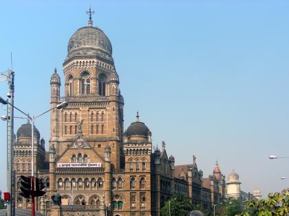 Mumbai municipal corporation ignore local koli people in health Department recruitment | मुंबई महानगरपालिकेने आरोग्य भरतीत भूमिपूत्रांना डावलले; कोळी समाजात नाराजीचा सूर