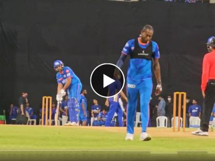 Mumbai Indians captain Rohit Sharma practices on Jofra Archer's bowling before the match against RCB in ipl 2023  | है तैयार हम! कॅप्टन रोहित विरूद्ध आर्चर रंगला 'सामना', पहिल्या लढतीपूर्वी 'मुंबई'ने फुंकले रणशिंग