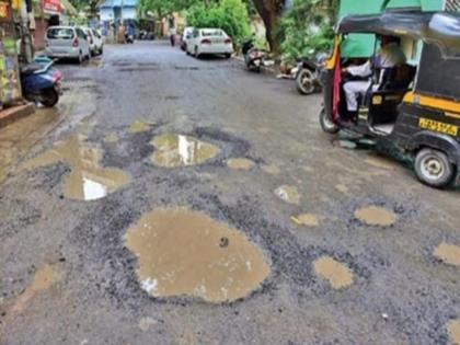 August 31 deadline for potholes in the state; Submit report every Monday, otherwise.. | राज्यातील खड्डेमुक्तीसाठी ३१ ऑगस्टपर्यंतची डेडलाइनच; दर सोमवारी अहवाल सादर करा, अन्यथा..