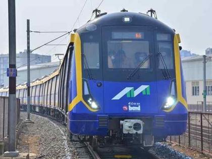 64 thousand passengers travel by new metro | ६४ हजार प्रवाशांचा नव्या मेट्रोने प्रवास