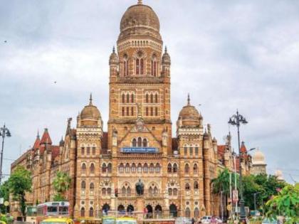 in mumbai insurance coverage for municipal employees 600 crore fund will be spent for three years | पालिका कर्मचाऱ्यांना विमा संरक्षण; तीन वर्षांसाठी ६०० कोटींचा निधी खर्च केला जाणार